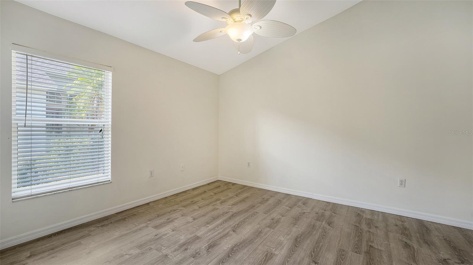 Image 24 of 75 For 6213 Willet Court