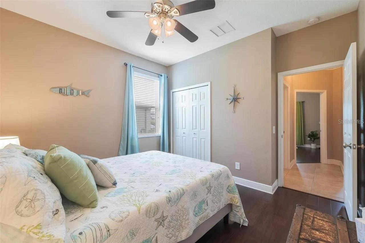 Image 23 of 47 For 18620 Cortes Creek Boulevard