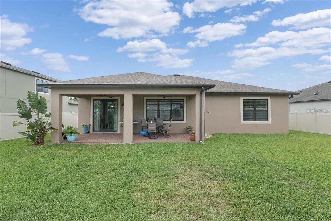 Image 35 of 47 For 18620 Cortes Creek Boulevard