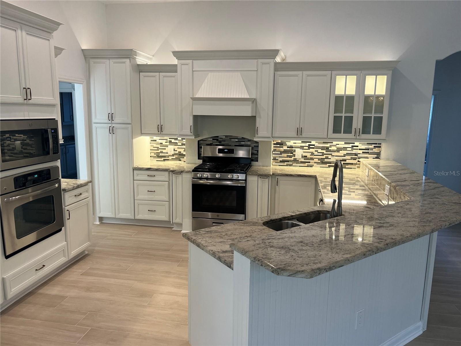 Image 5 of 37 For 6839 Turnberry Isle Court
