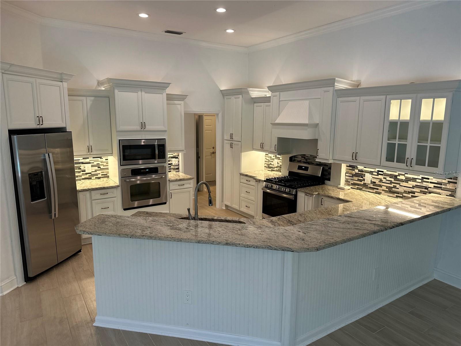 Image 7 of 37 For 6839 Turnberry Isle Court