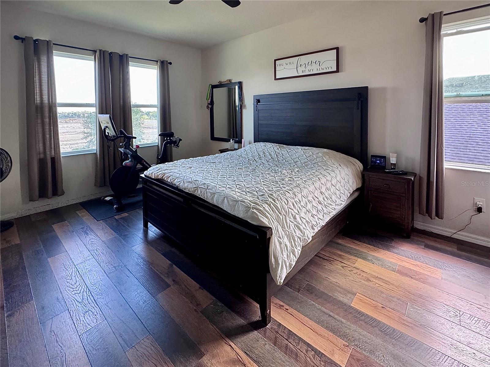 Image 17 of 30 For 10934 79th Street E