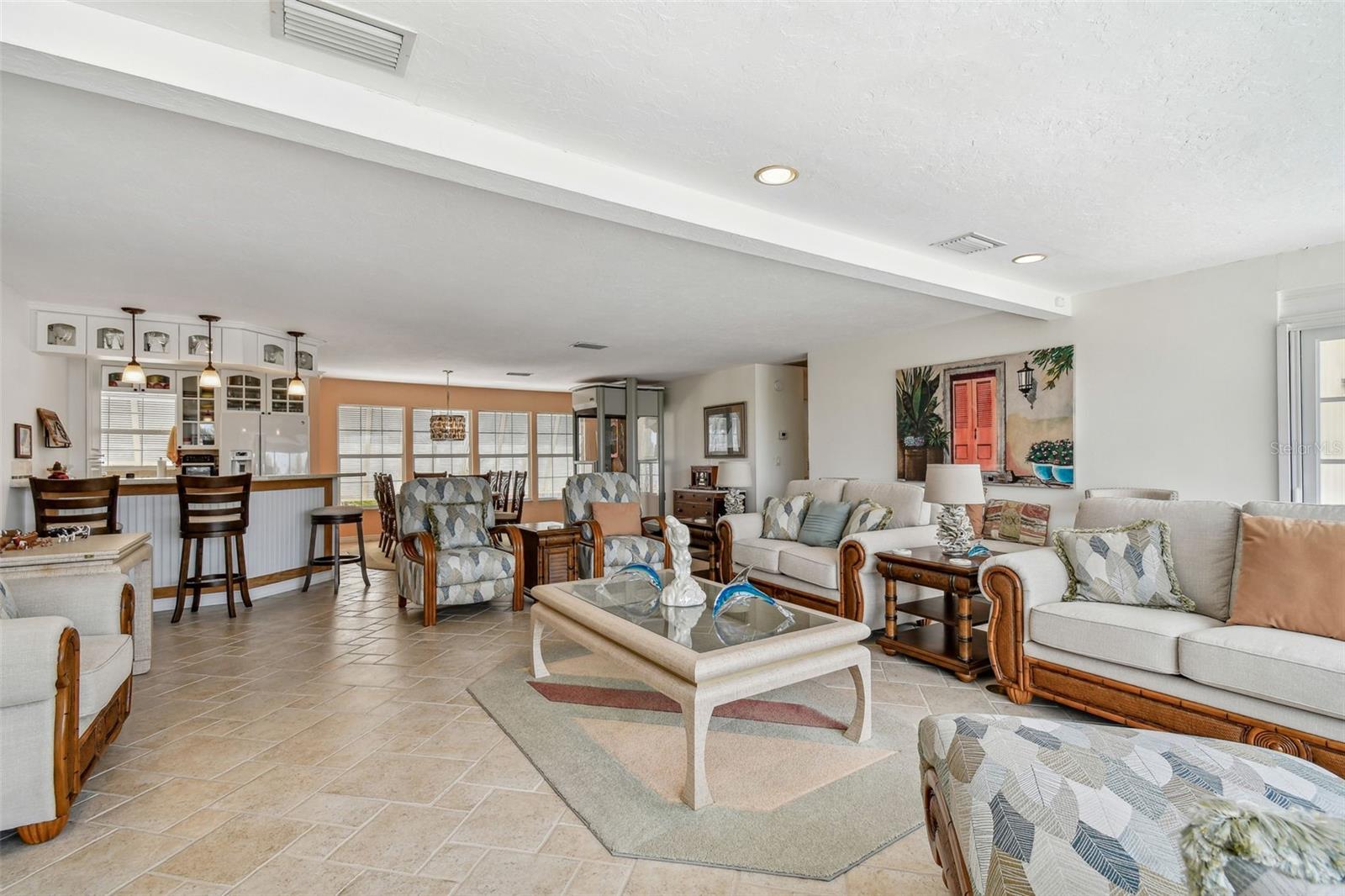 Image 40 of 92 For 10104 Sandpiper Road E