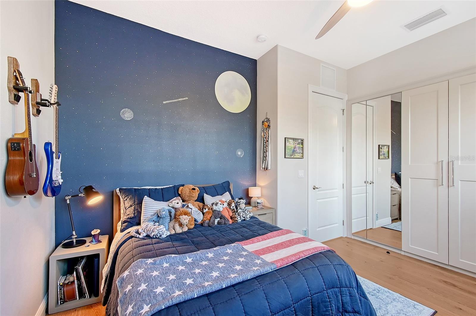 Image 31 of 52 For 3921 Maravic Place