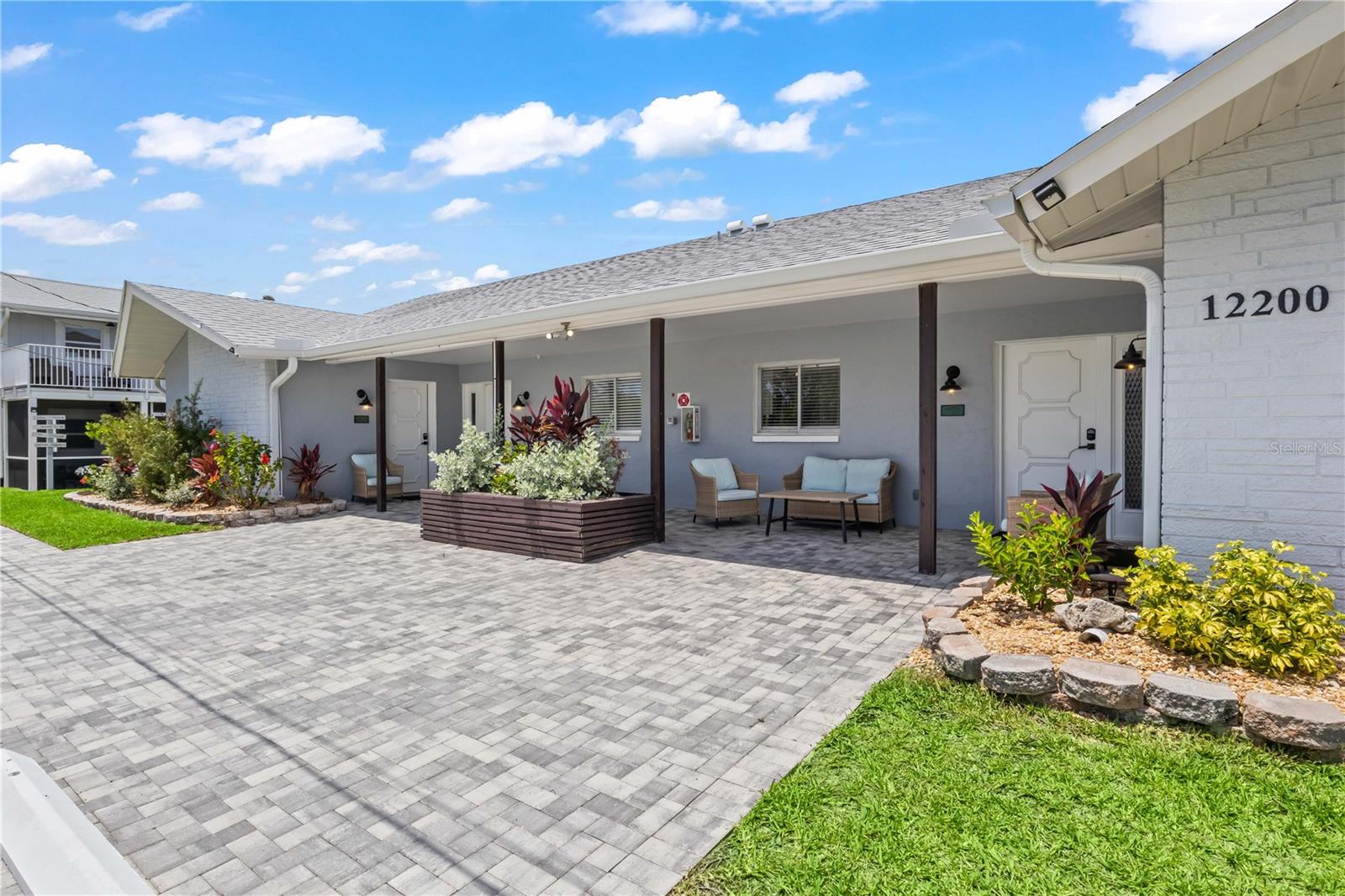 Image 11 of 88 For 12200 Shoreview Drive 210