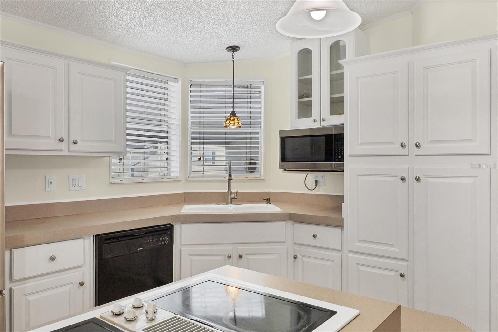 Image 10 of 46 For 5707 45th Street E 261