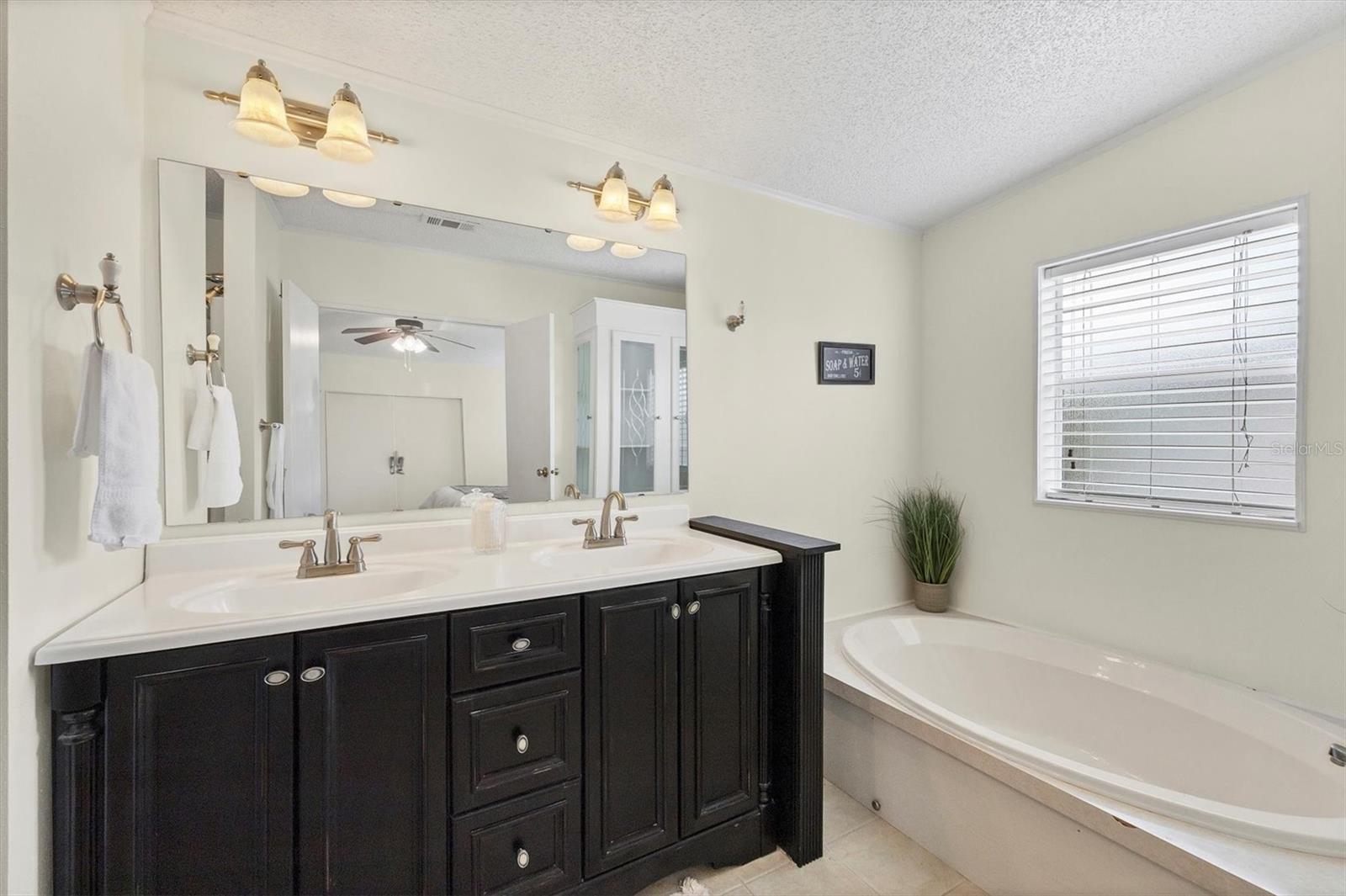 Image 18 of 46 For 5707 45th Street E 261