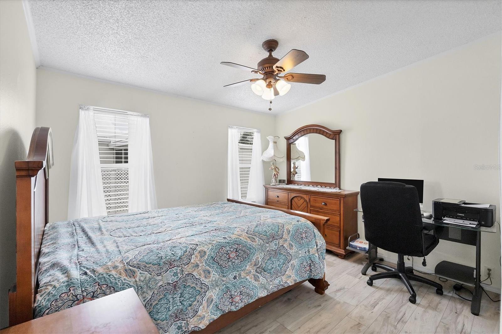 Image 21 of 46 For 5707 45th Street E 261