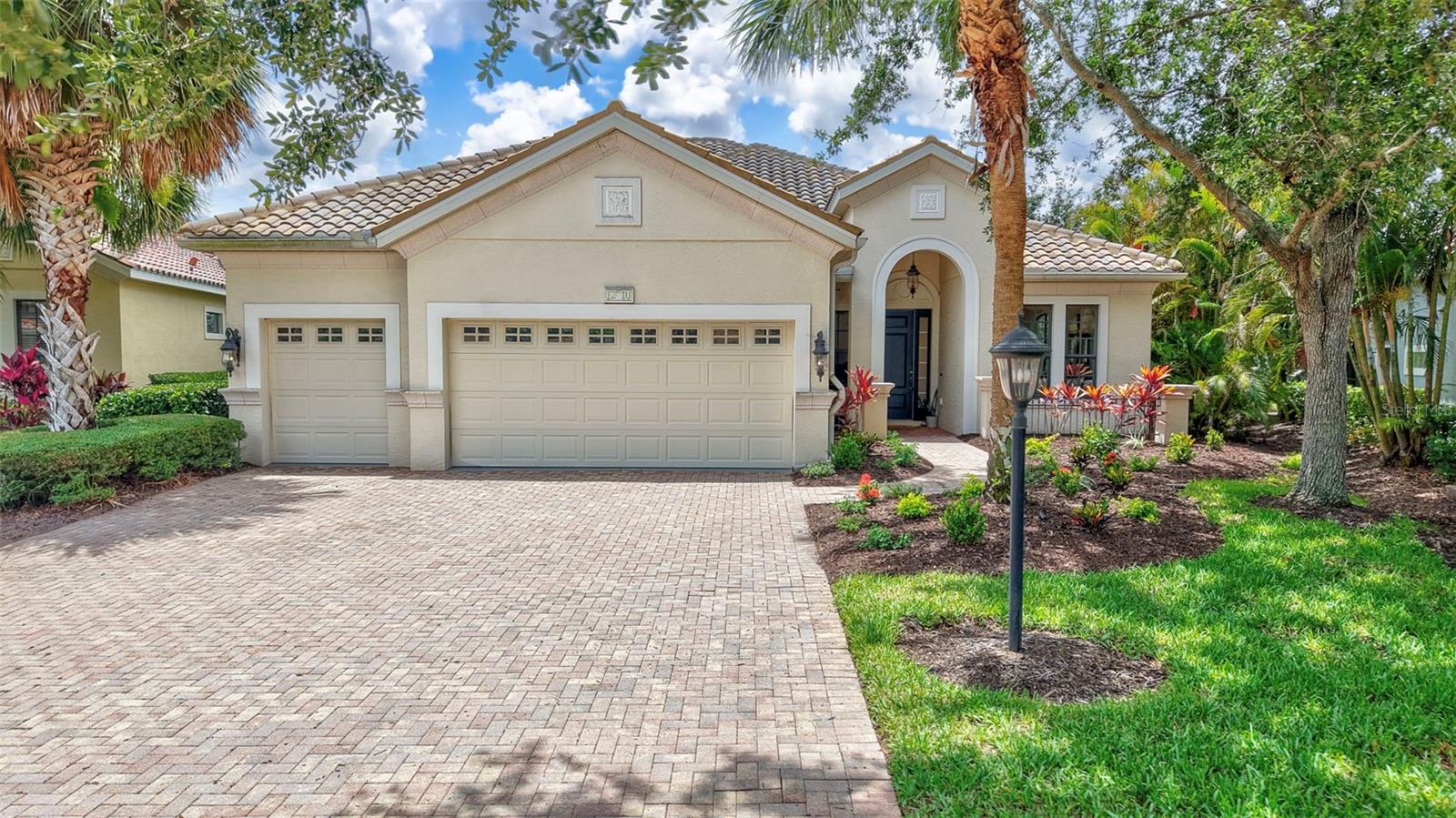 Details for 12710 Stone Ridge Place, LAKEWOOD RANCH, FL 34202