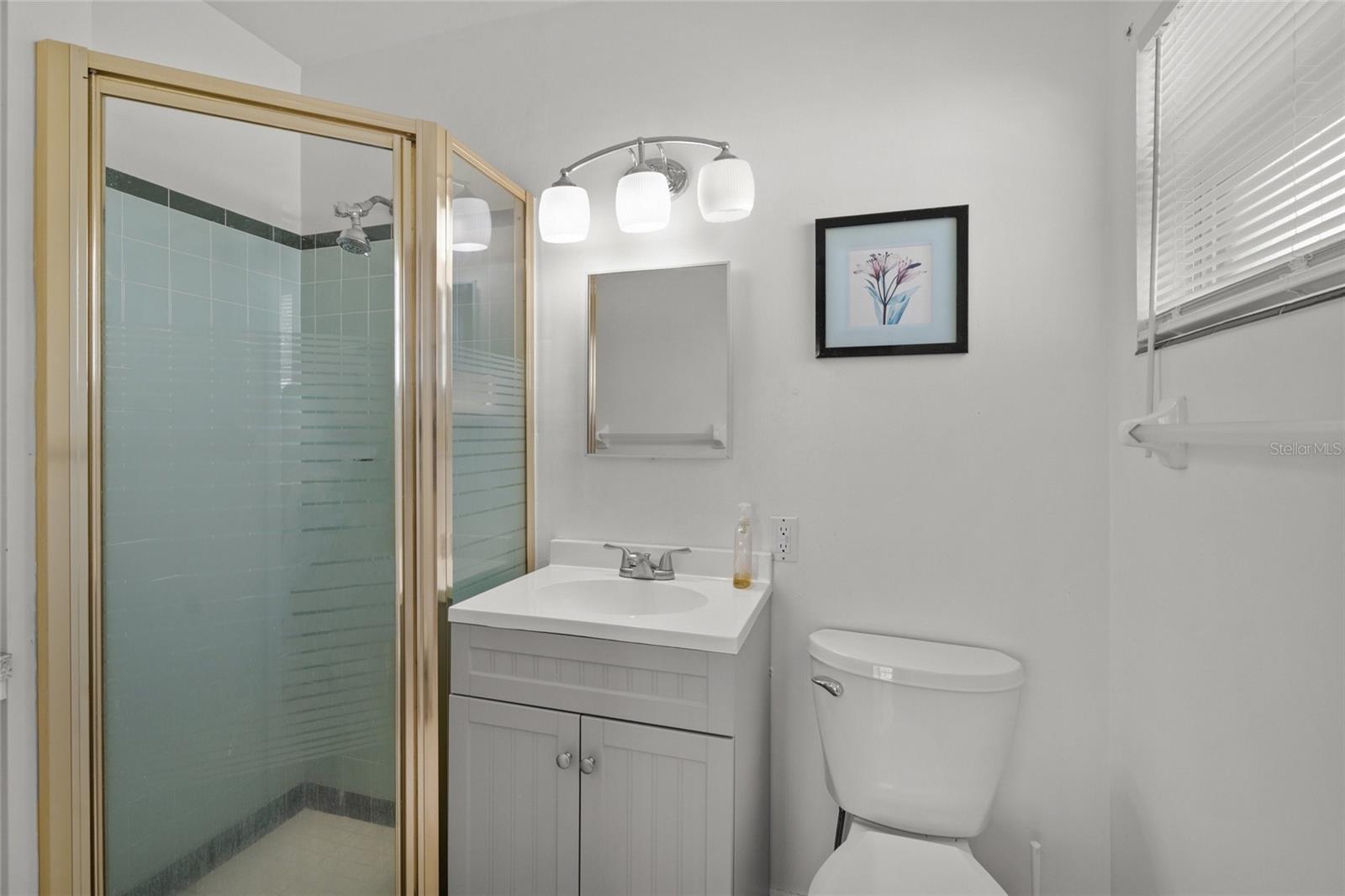 Image 16 of 37 For 2524 Tuttle Way