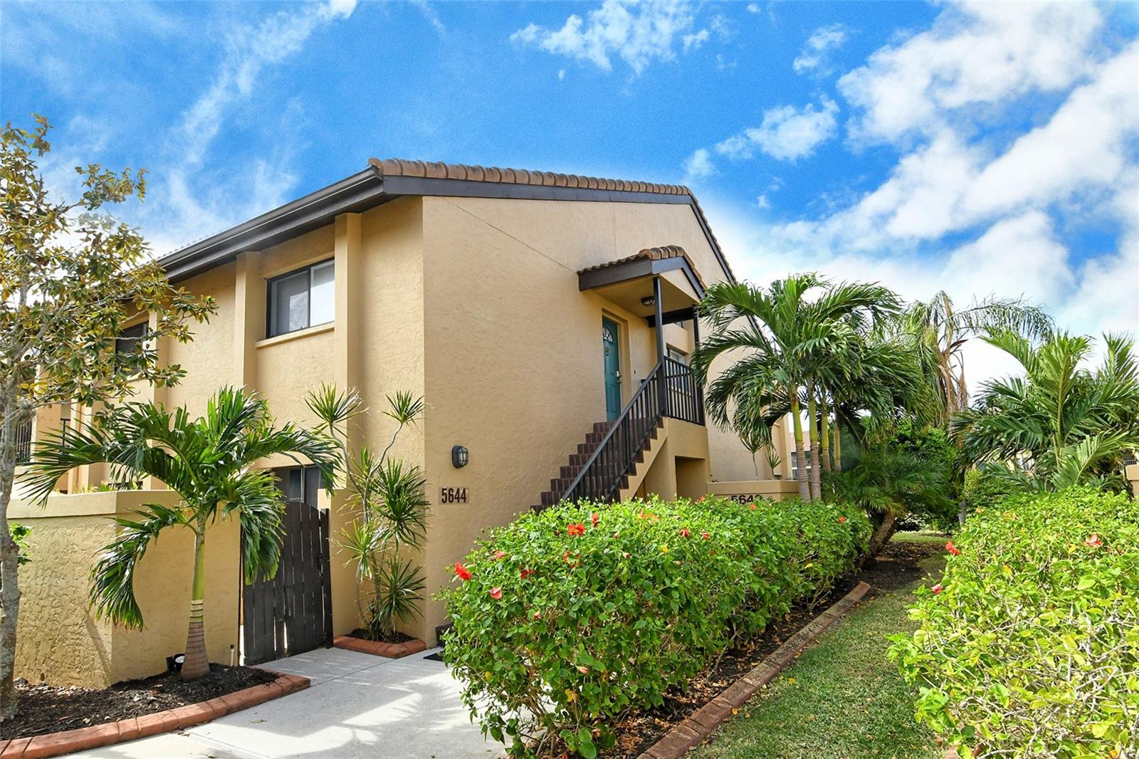 Details for 5644 Ashton Lake Drive 5644, SARASOTA, FL 34231
