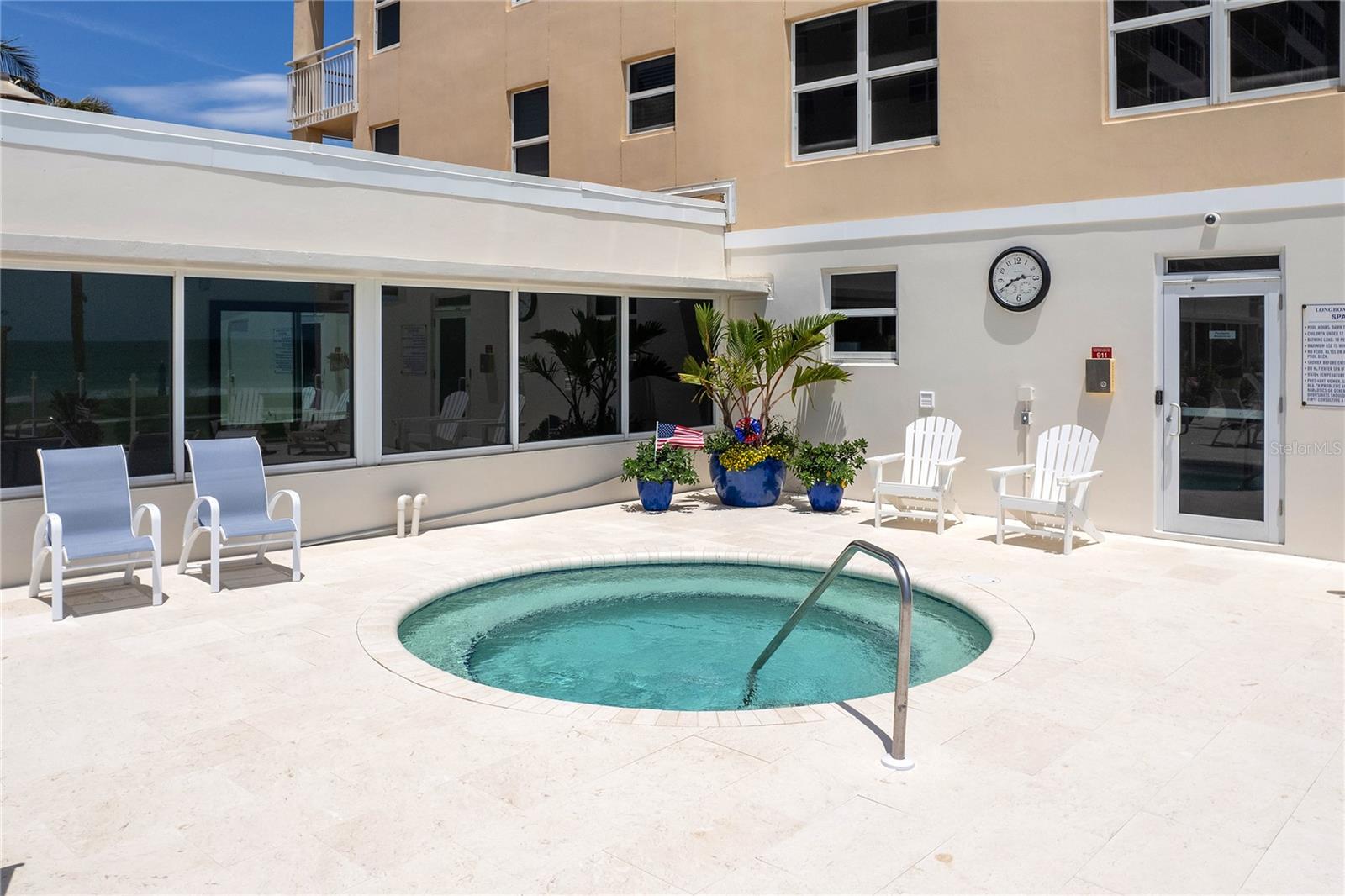 Image 36 of 41 For 601 Longboat Club Road 504s