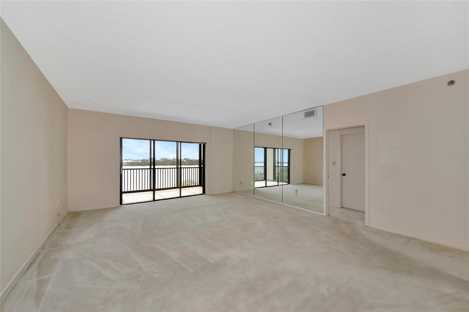 Image 10 of 60 For 3630 Gulf Of Mexico Drive 202