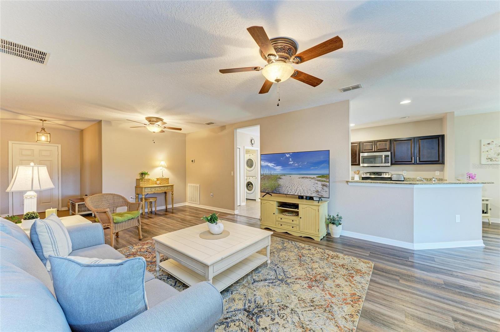 Image 3 of 55 For 7410 61 Street E