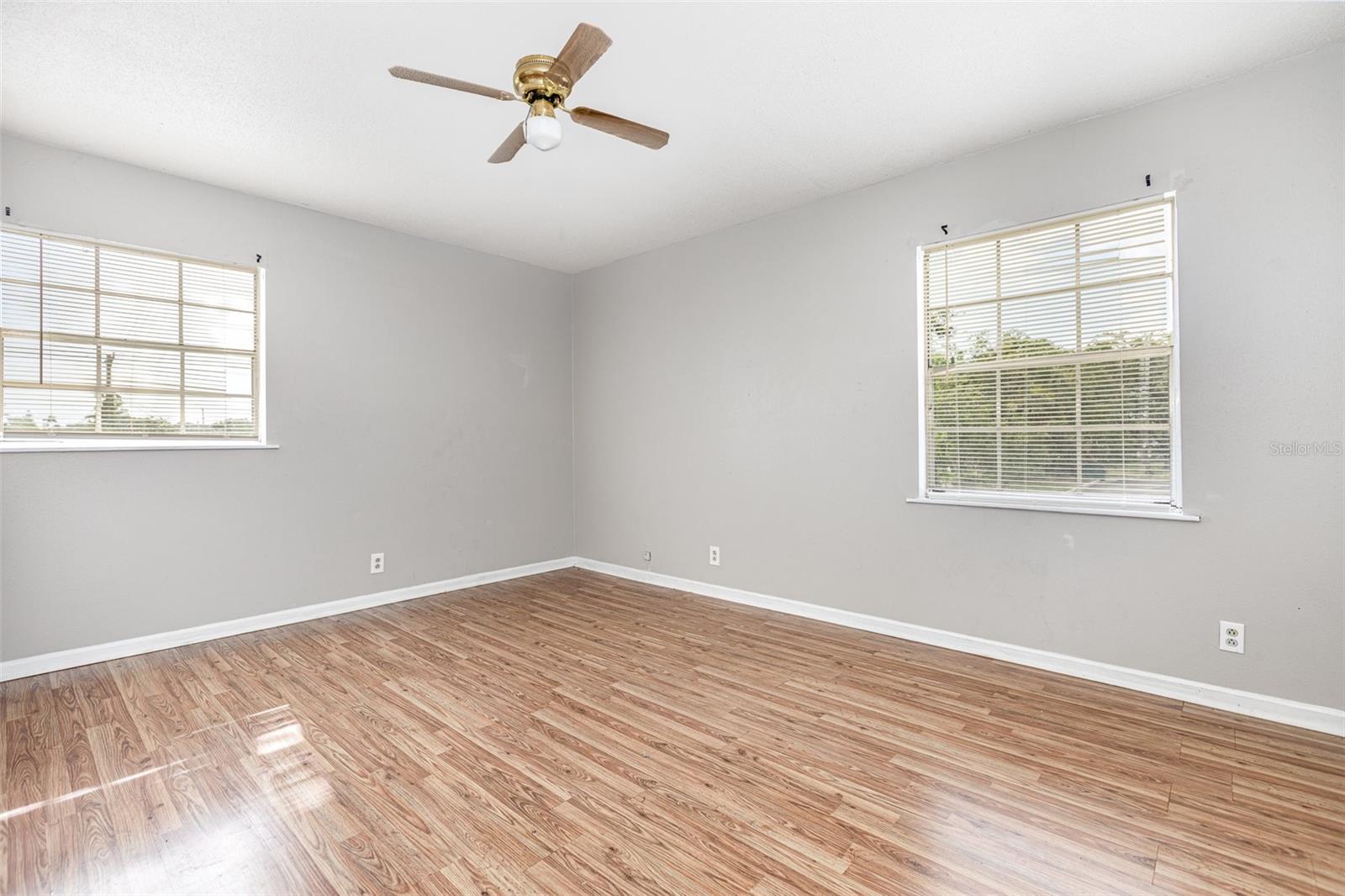 Image 11 of 13 For 4507 9th Street W A2