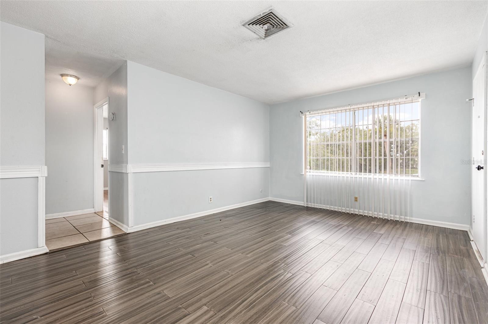 Image 9 of 13 For 4507 9th Street W A2