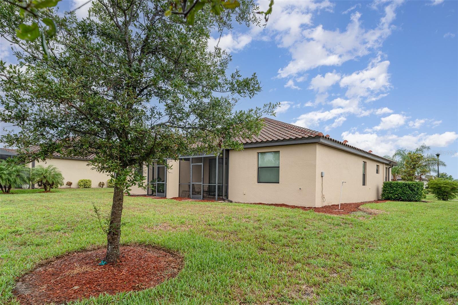 Image 15 of 24 For 12515 Garibaldi Lane