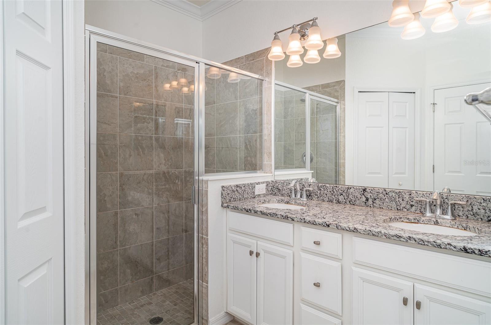 Image 8 of 24 For 12515 Garibaldi Lane