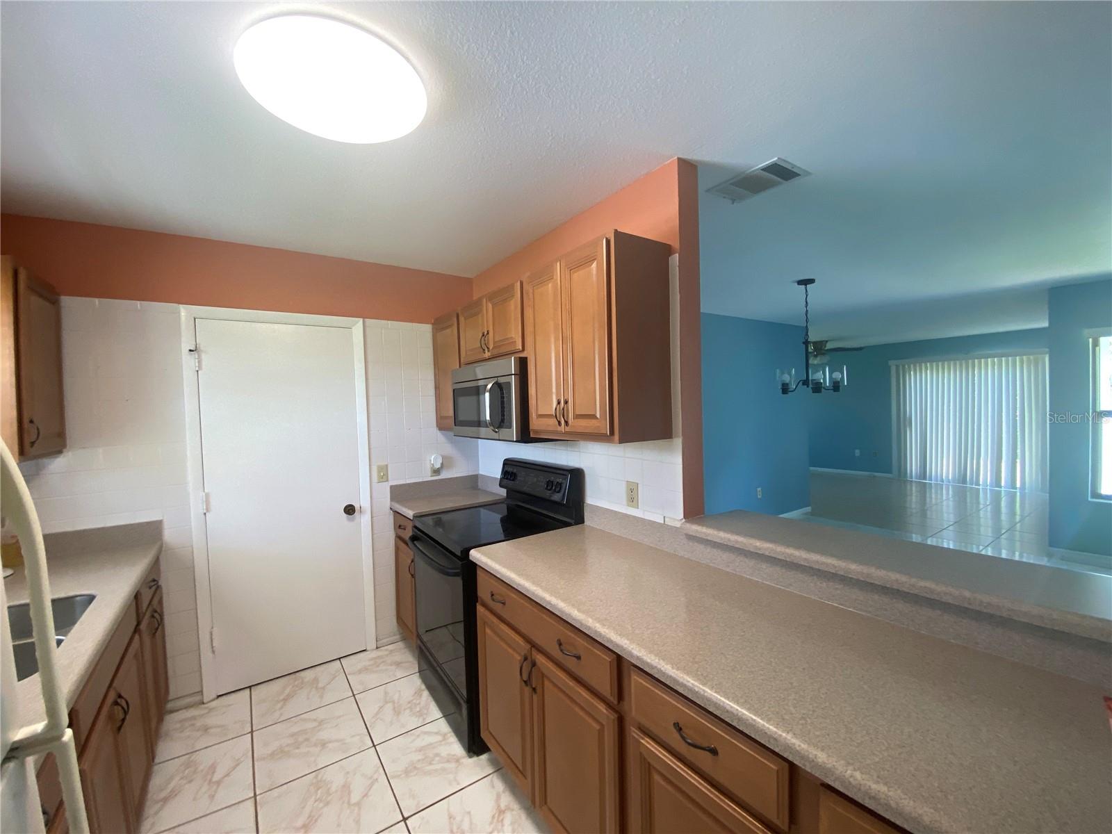 Image 3 of 15 For 6618 Kenwood Drive