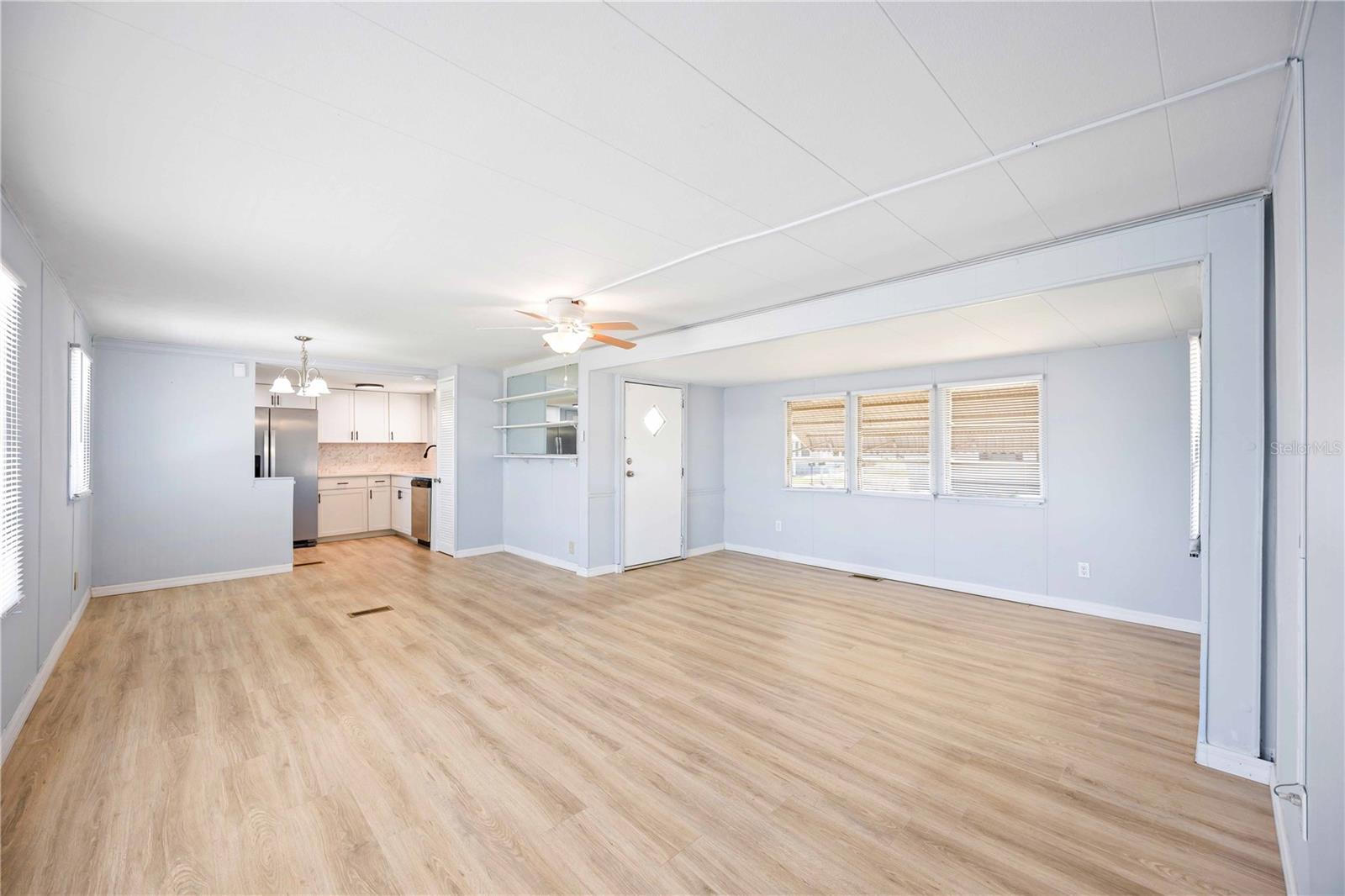 Image 8 of 23 For 5213 Bel Air Avenue