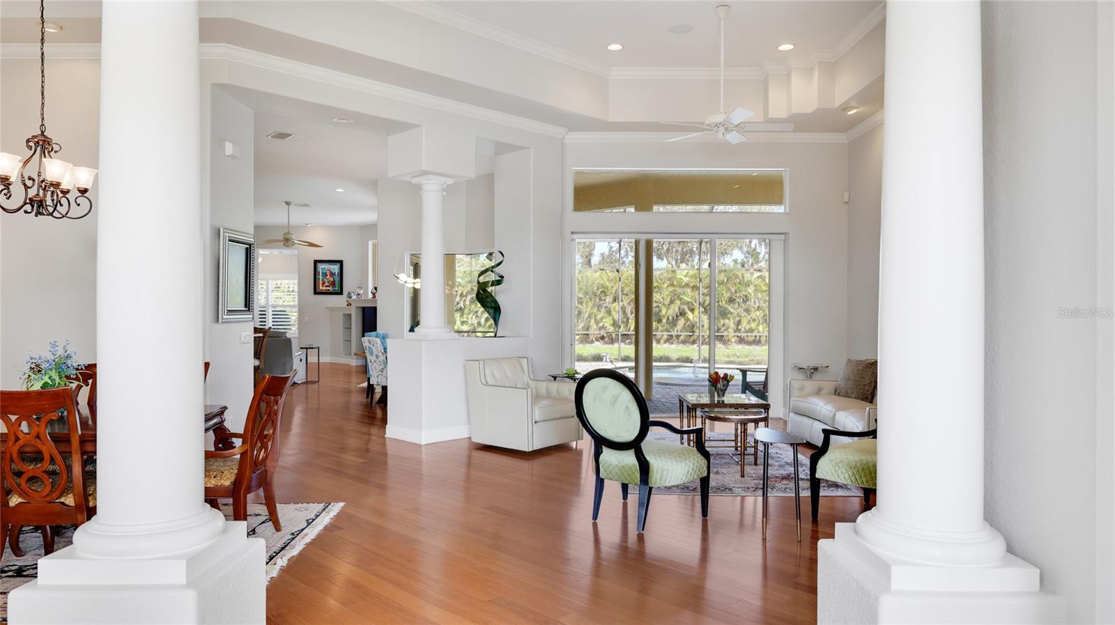 Image 11 of 56 For 7081 Grassland Court