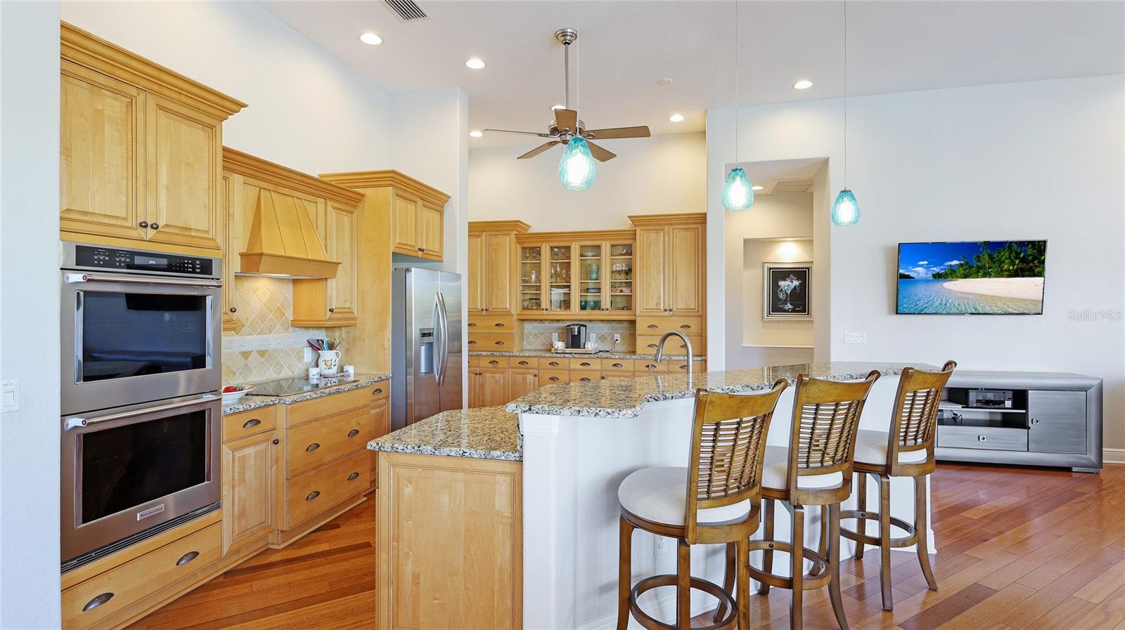 Image 15 of 56 For 7081 Grassland Court