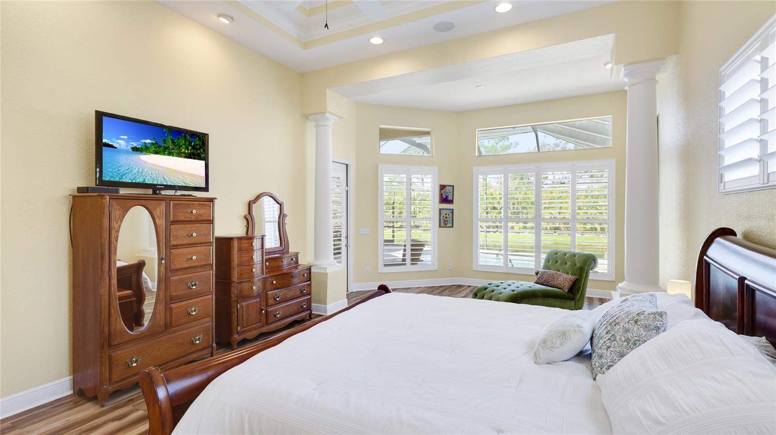 Image 24 of 56 For 7081 Grassland Court