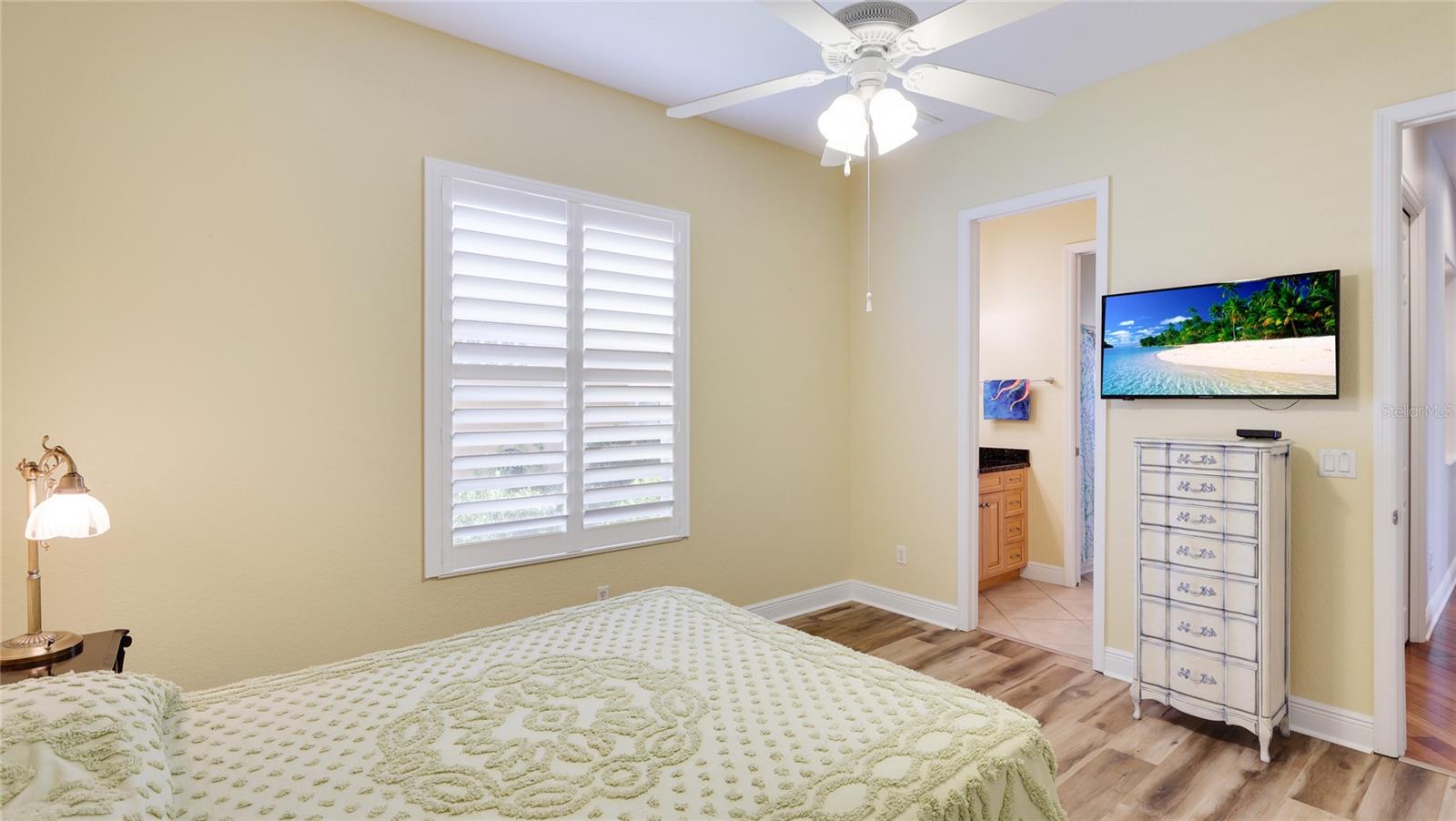 Image 34 of 56 For 7081 Grassland Court