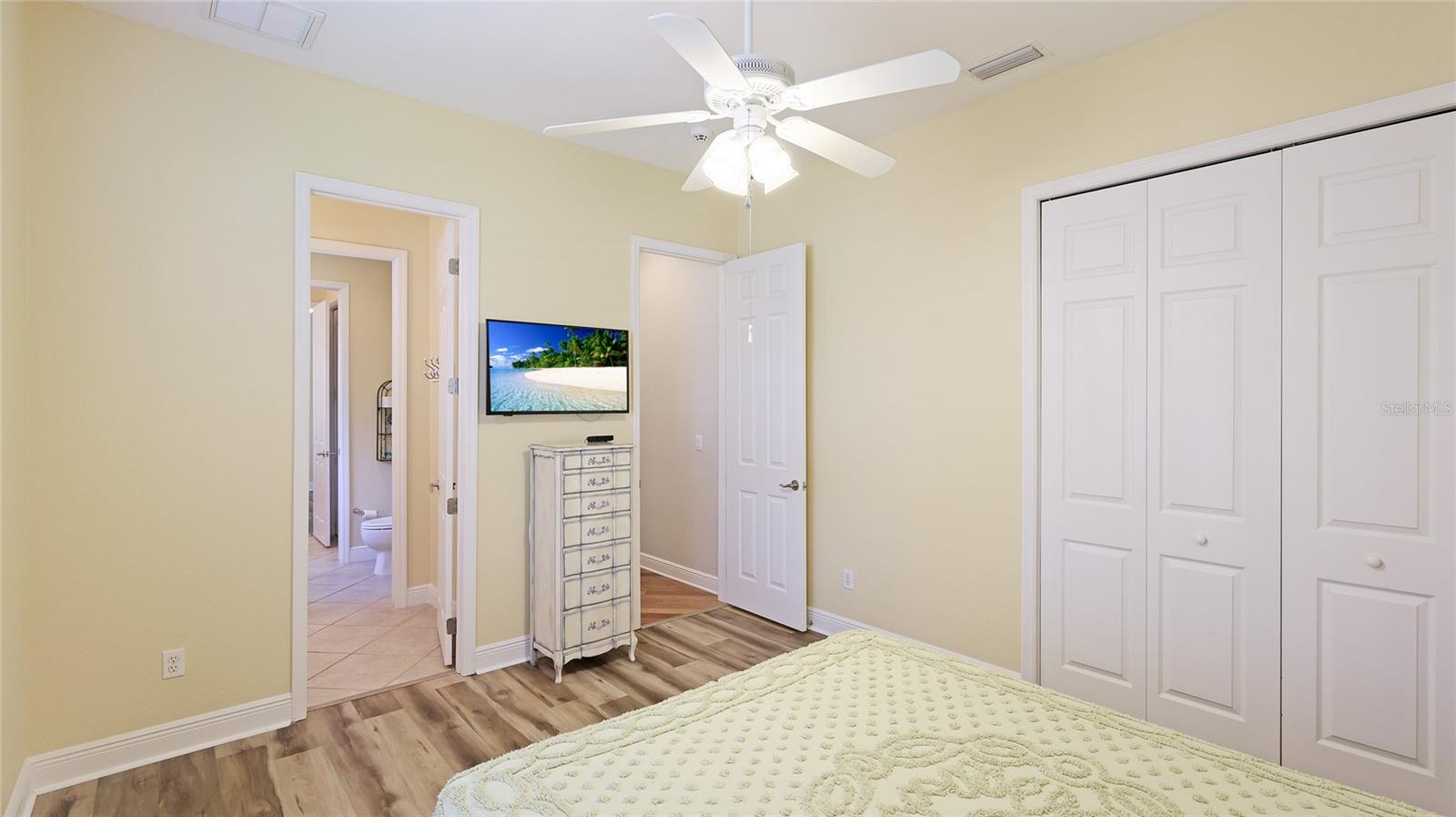 Image 35 of 56 For 7081 Grassland Court