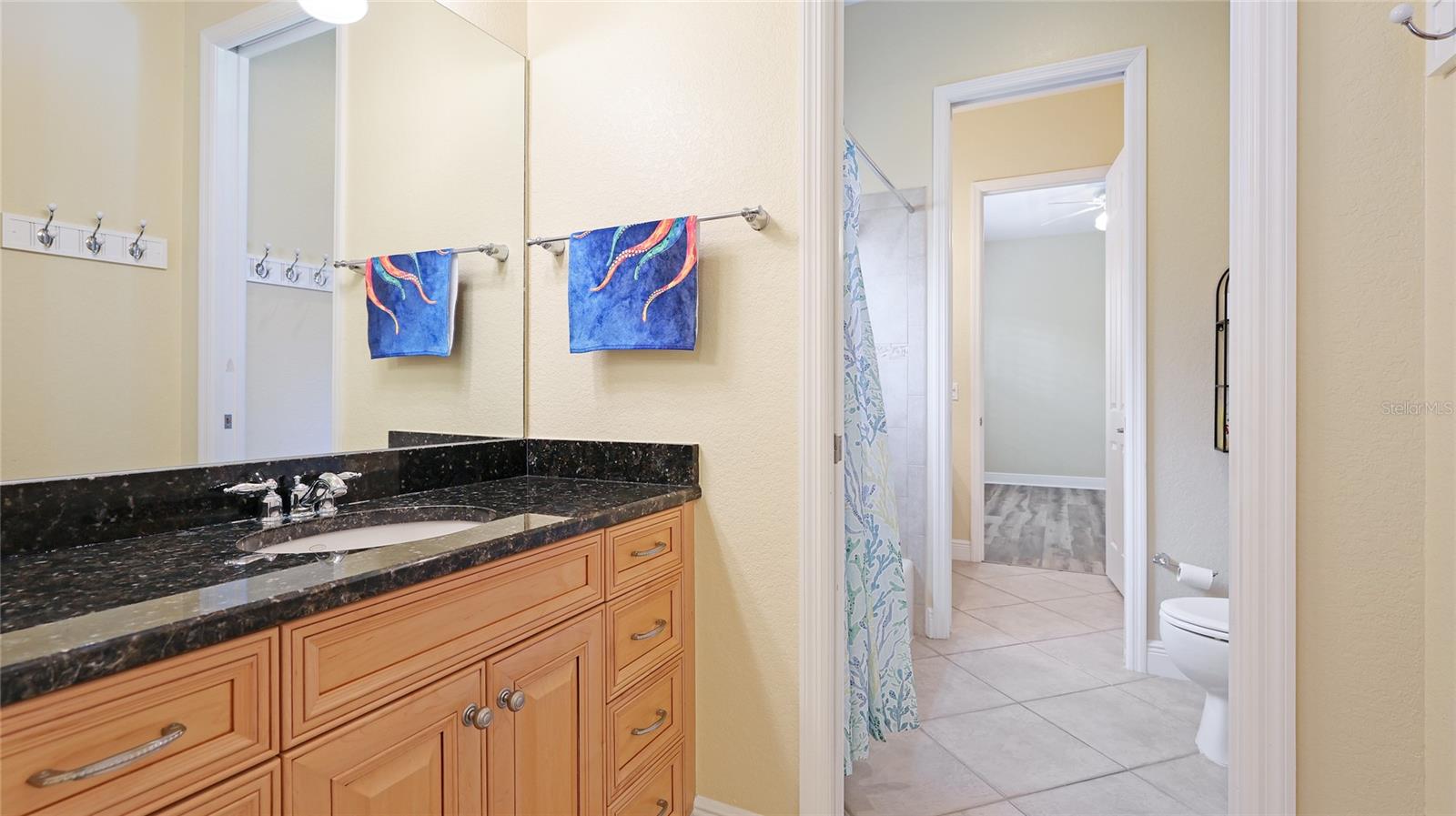 Image 36 of 56 For 7081 Grassland Court