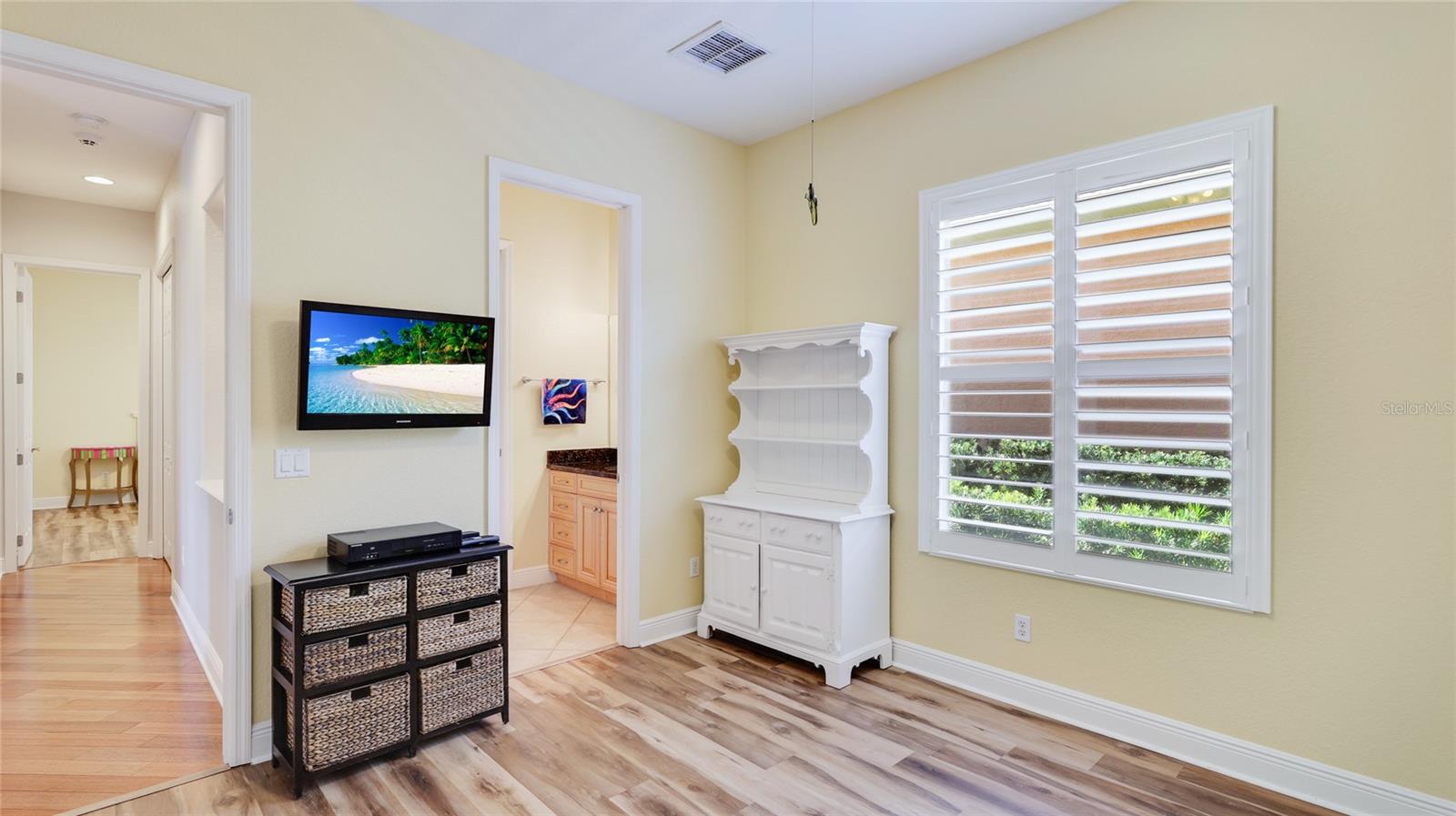 Image 39 of 56 For 7081 Grassland Court