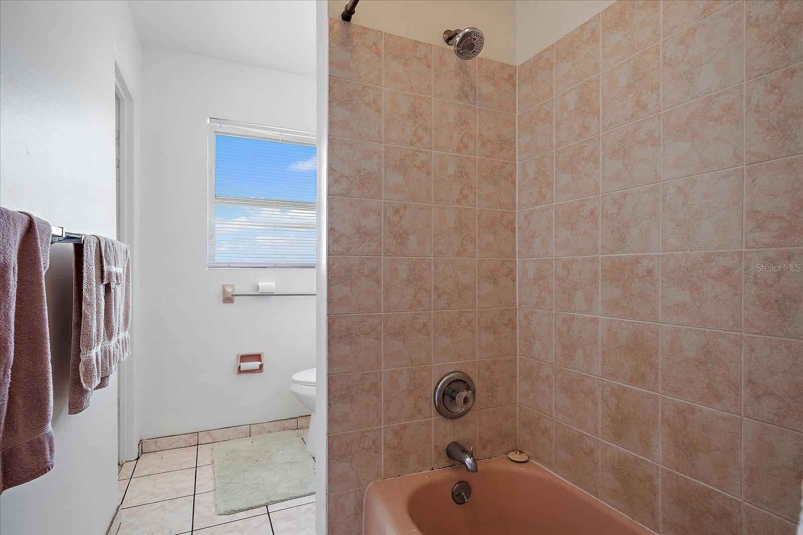 Image 14 of 28 For 2820 Greenbriar Street