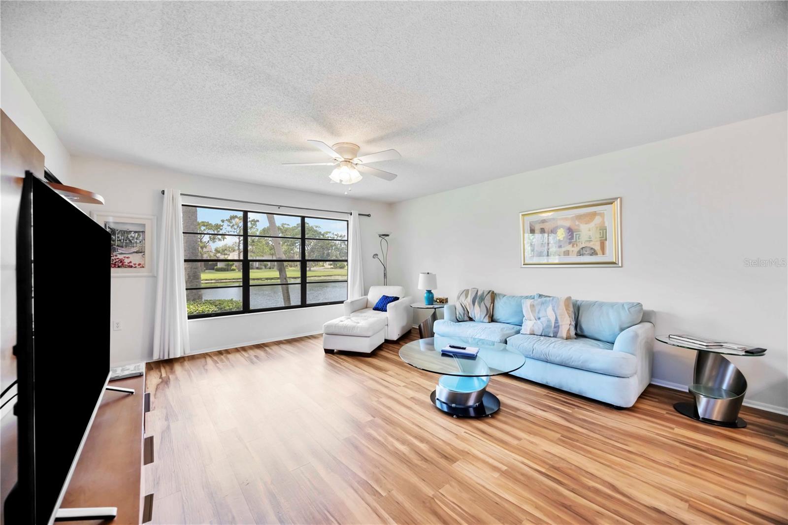 Image 18 of 62 For 7926 Woodpointe Court 29