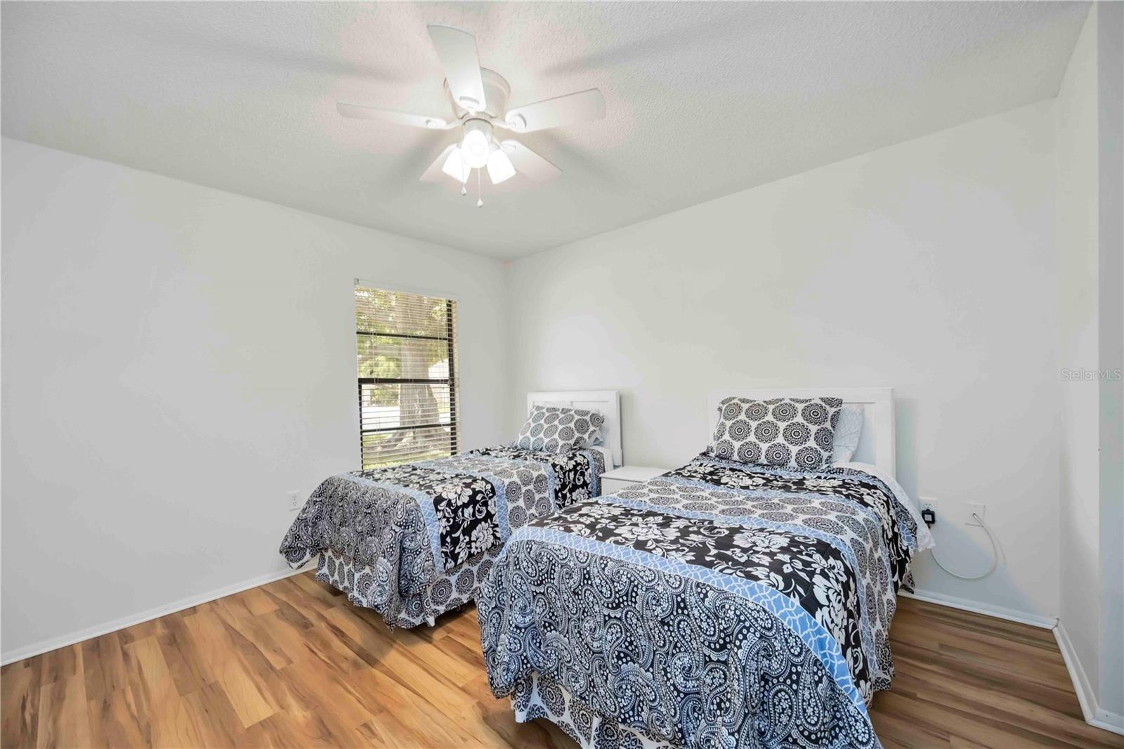 Image 44 of 62 For 7926 Woodpointe Court 29