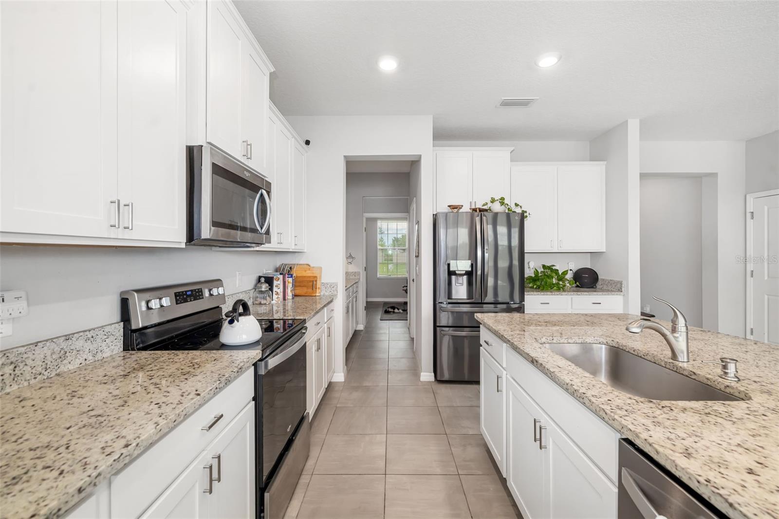 Image 18 of 70 For 5644 Flagstone Trail