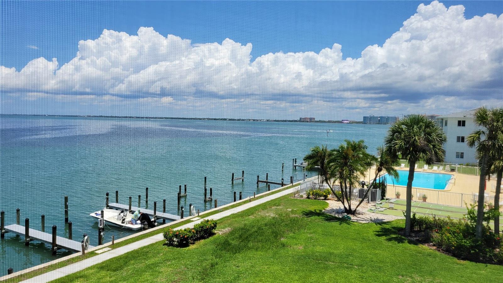 Image 2 of 28 For 771 John Ringling Boulevard 32fair