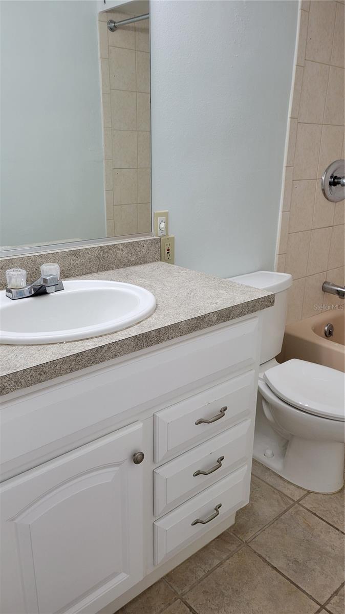 Image 20 of 28 For 771 John Ringling Boulevard 32fair
