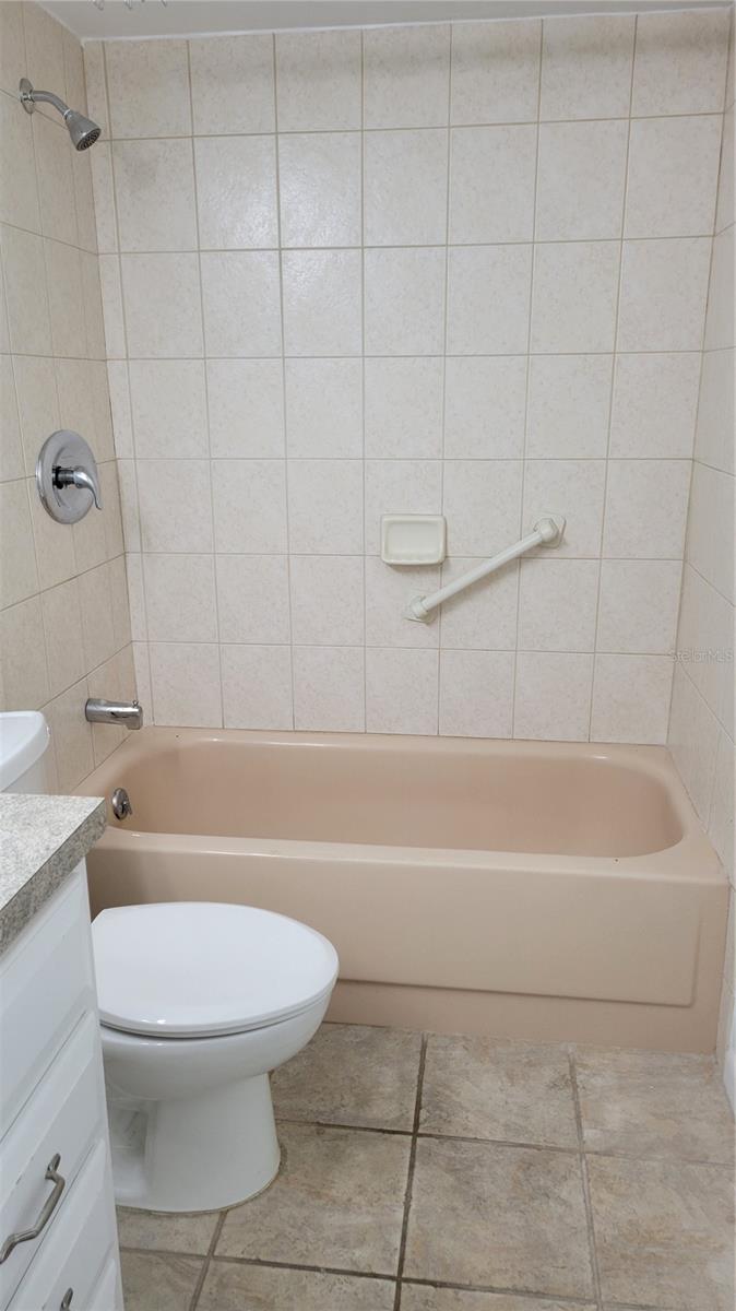 Image 21 of 28 For 771 John Ringling Boulevard 32fair