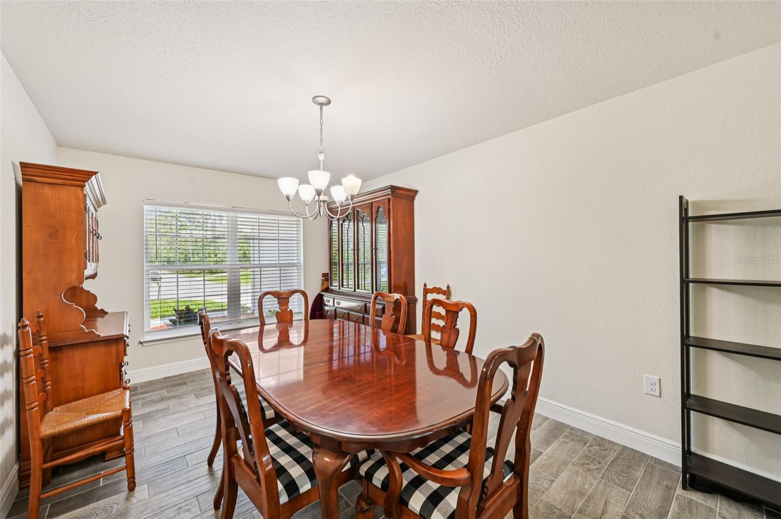 Image 12 of 42 For 4610 Clarke Street