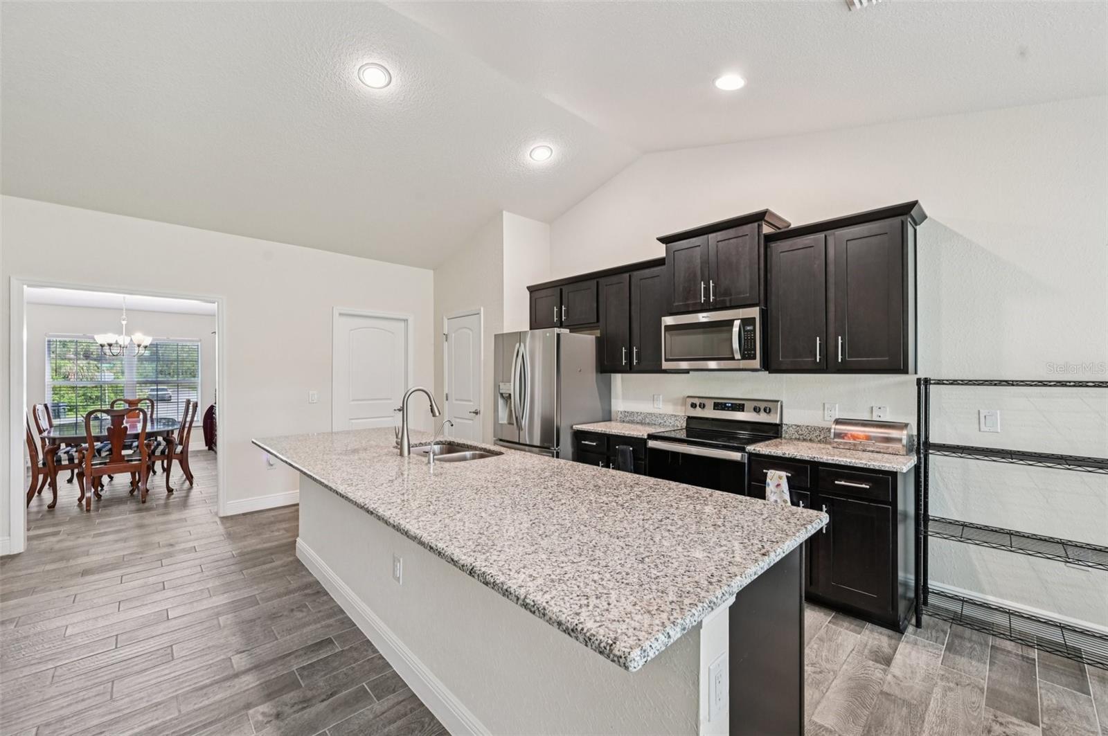 Image 13 of 42 For 4610 Clarke Street