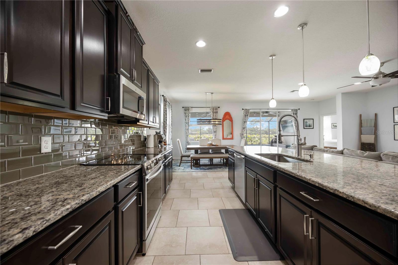 Image 8 of 53 For 6377 Mighty Eagle Way