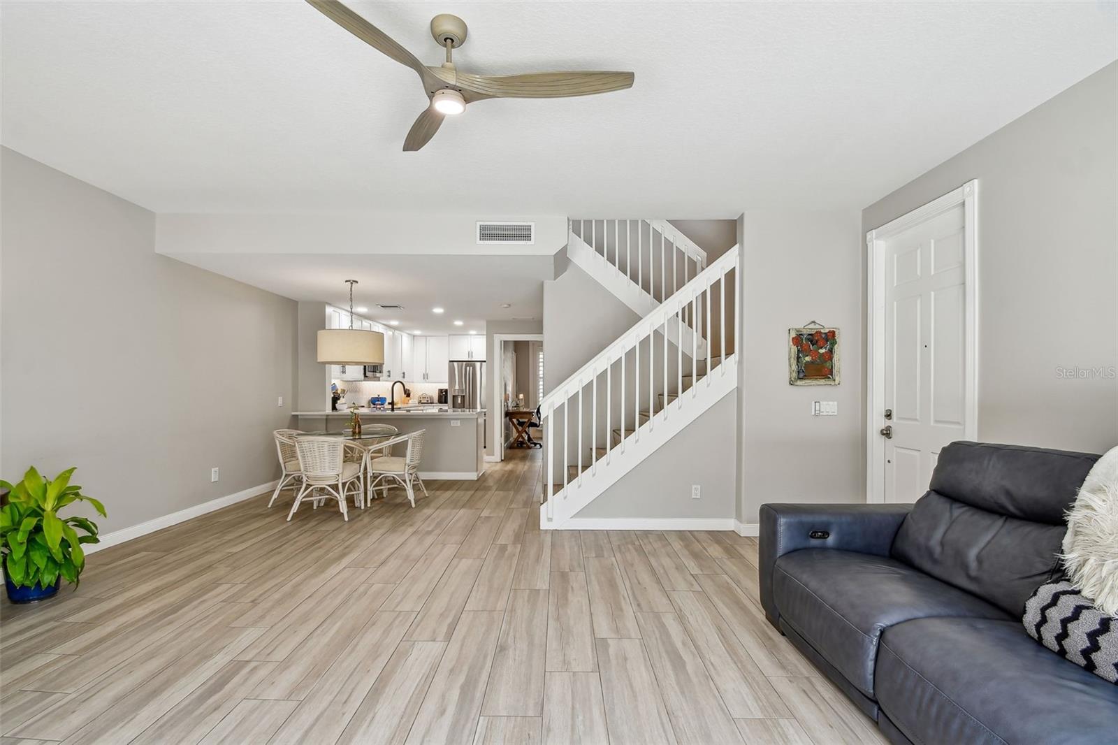 Image 12 of 58 For 5368 Eliseo Street