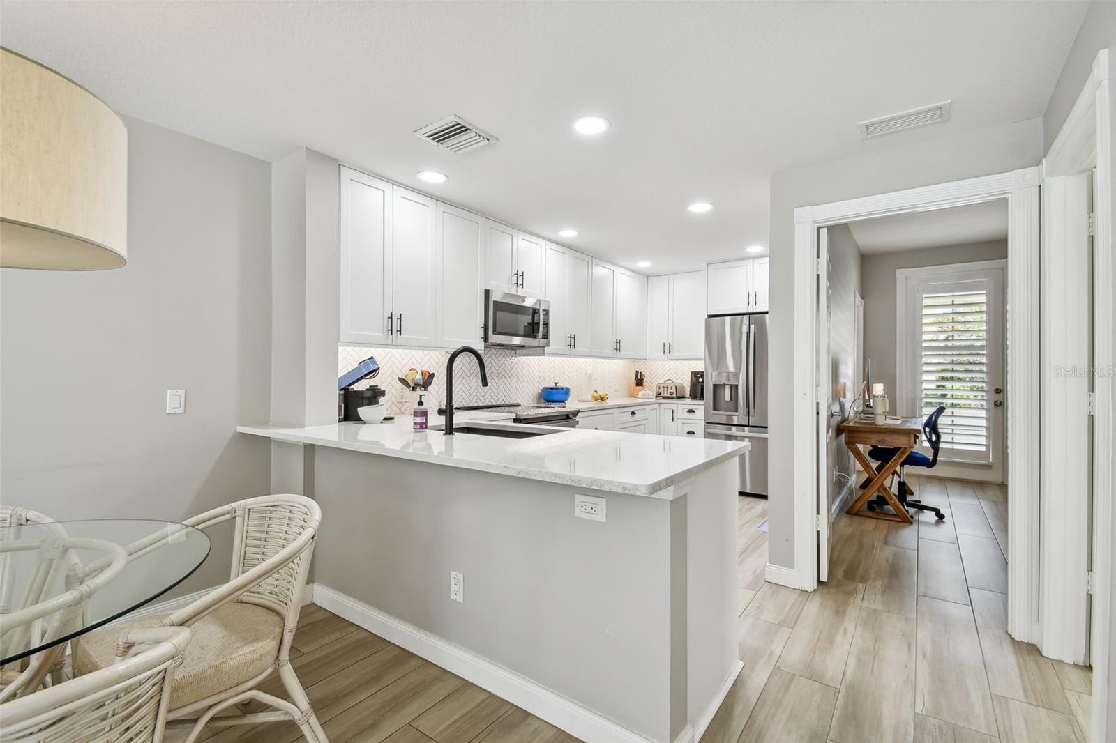 Image 13 of 58 For 5368 Eliseo Street