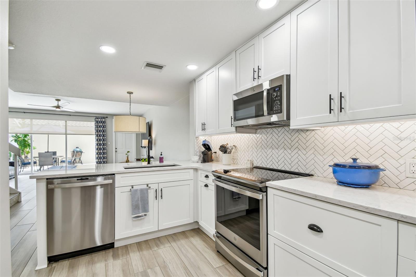 Image 16 of 58 For 5368 Eliseo Street
