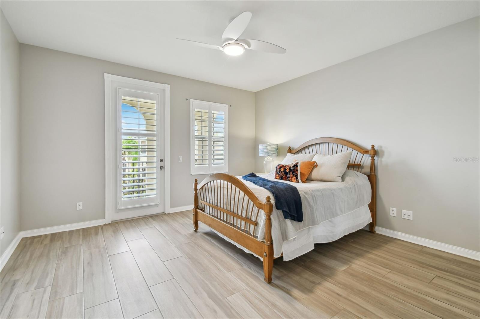 Image 24 of 58 For 5368 Eliseo Street
