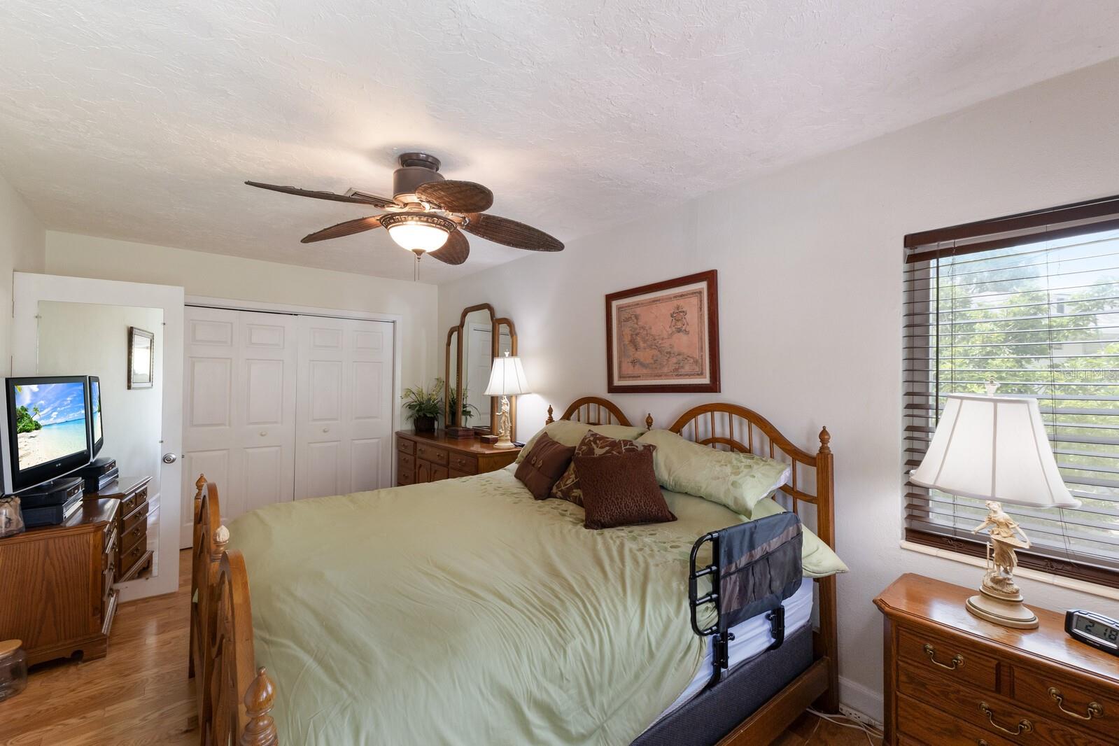 Image 20 of 55 For 715 Fontana Lane