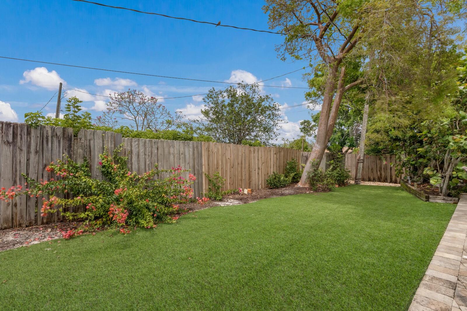 Image 31 of 55 For 715 Fontana Lane
