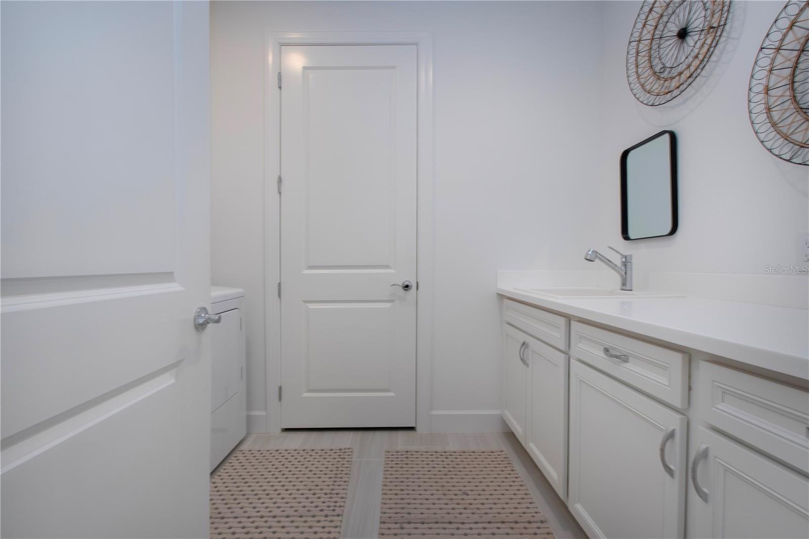 Image 42 of 79 For 6714 Alstead Circle