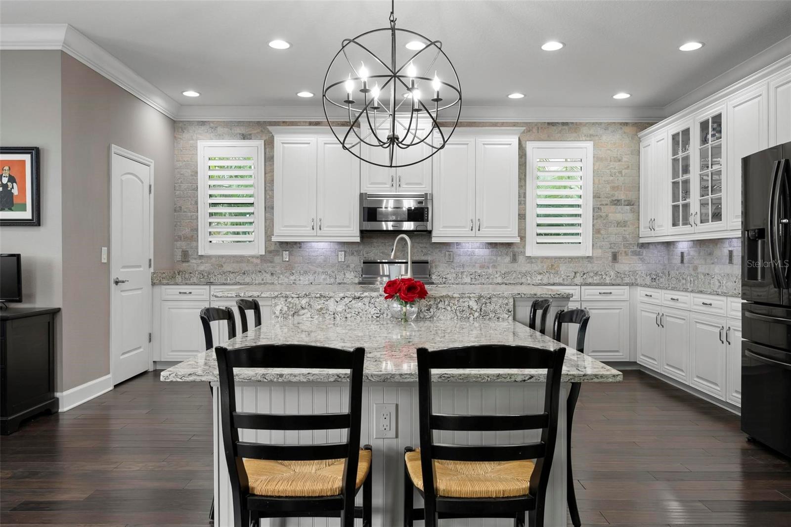 Image 17 of 63 For 7020 Island Queen Court