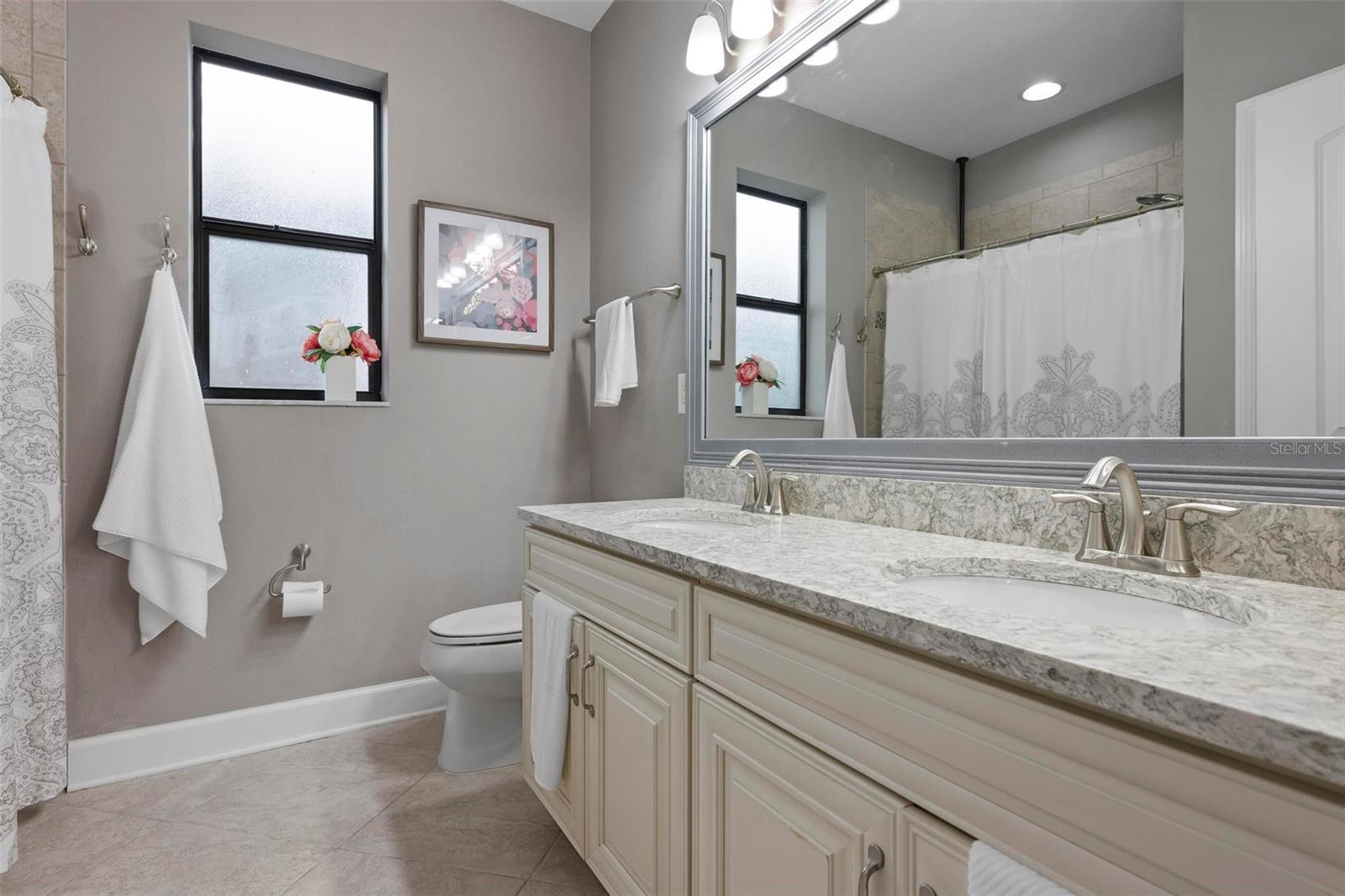 Image 43 of 63 For 7020 Island Queen Court